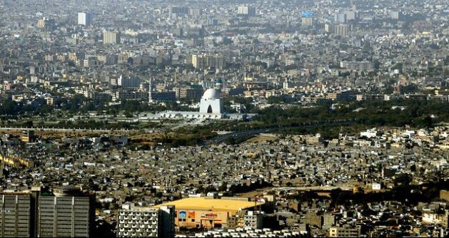 Neve sobre Peshawar