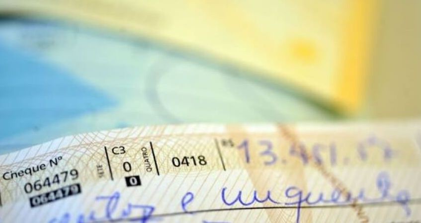 Limite de juros para cheque especial começa a valer hoje