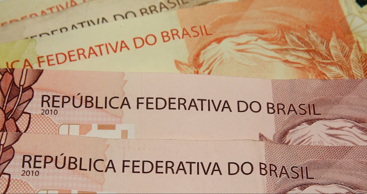 Captação líquida da poupança cai 53% em março